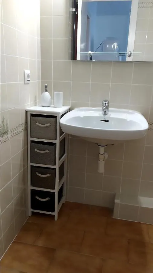 Apartamento Apartamento renovado, luminoso, a 300m de la playa Ampuriabrava España